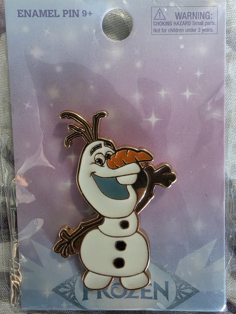 Disney FROZEN Olaf Pin - NEW